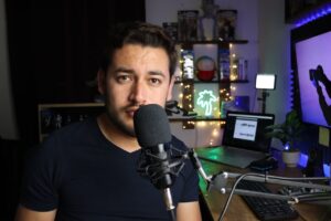 Twitch Live + Inline Comment Chat